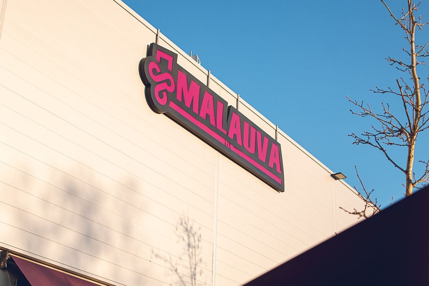 Mala Uva (Dos Hermanas): club con entrada gratis, tardeo y bingo